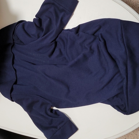 Blue Top - Picture 2 of 2